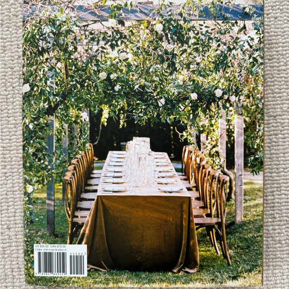 The Art of the Wedding Coffee Table Book - Picture 2 of 4